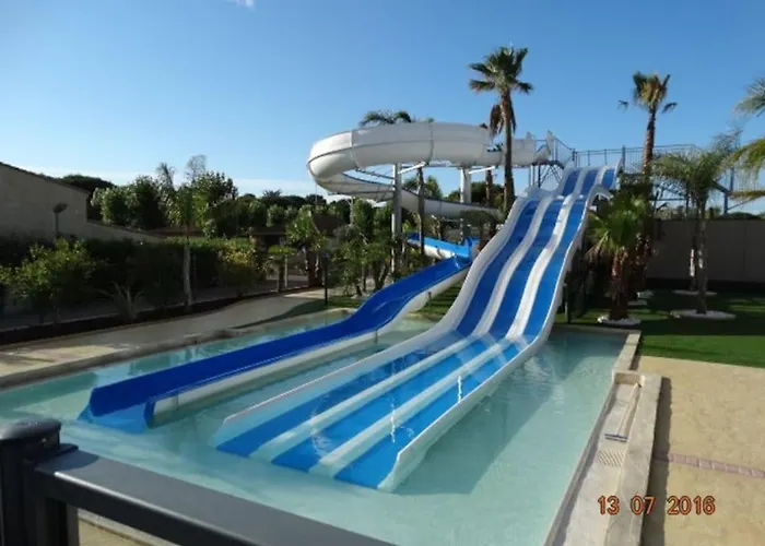 Maisonnette 4/6P. Piscines Toboggans Et Plage 200M