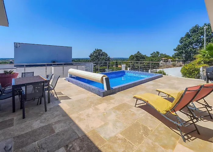 Nice Home In Portiragnes